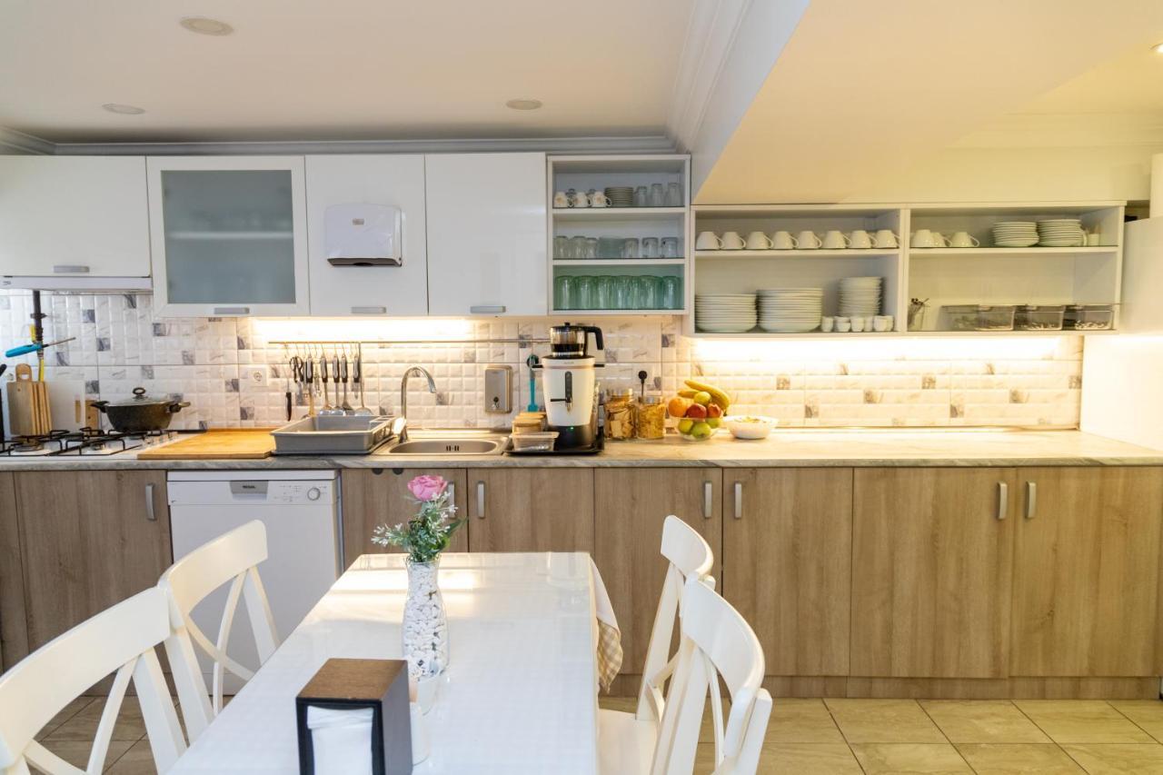 Galley Hotel Стамбул Екстер'єр фото