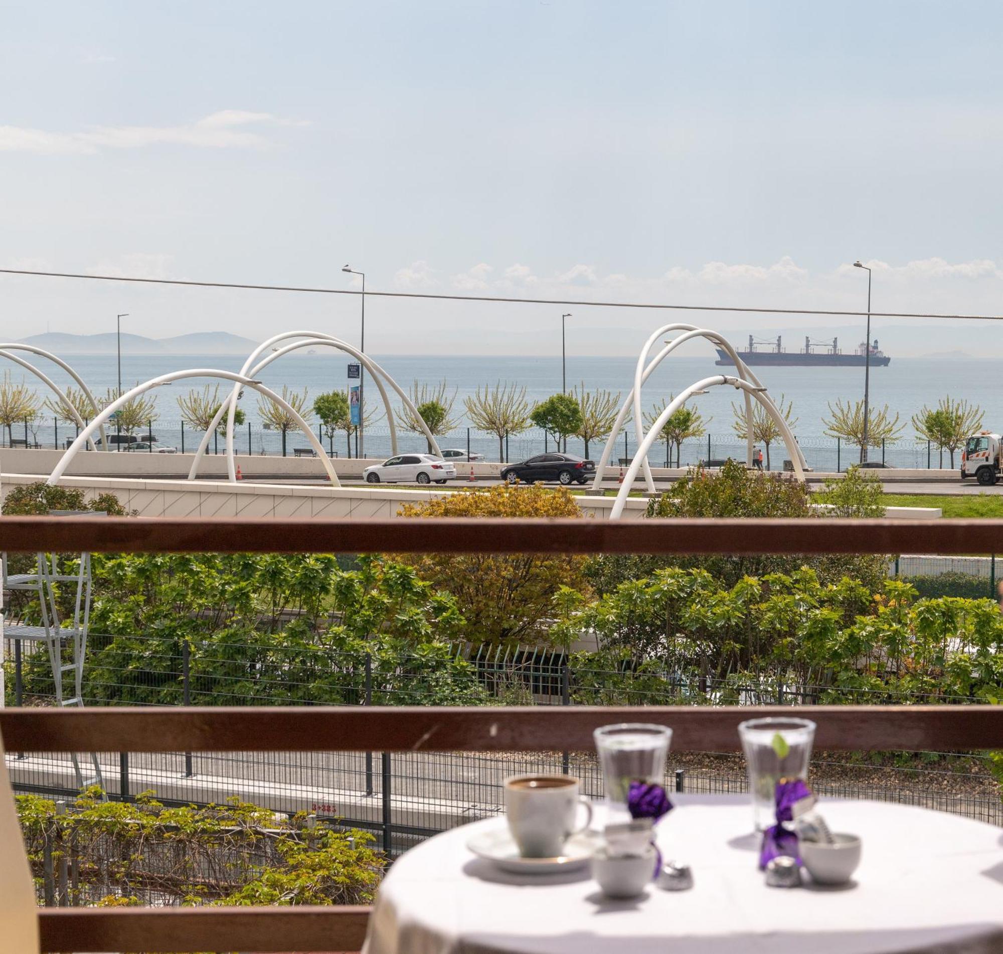 Galley Hotel Стамбул Номер фото